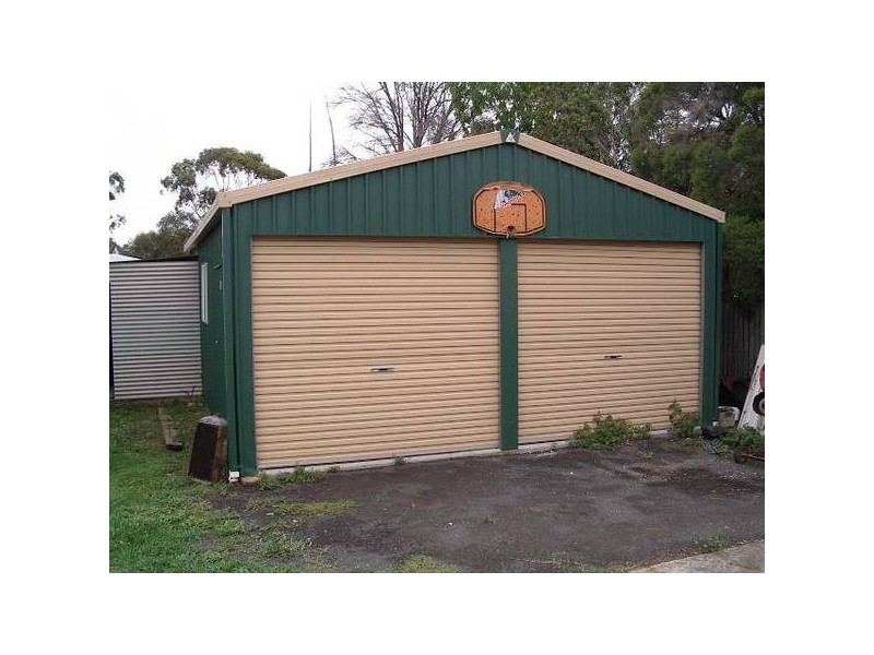 1 Roberts Street, North Ipswich QLD 4305