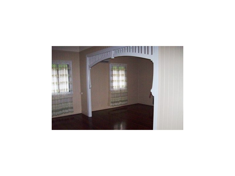 1/234 Warwick Road, Churchill QLD 4305