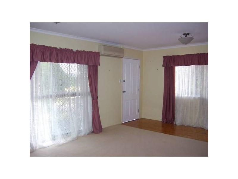 Flinders View QLD 4305