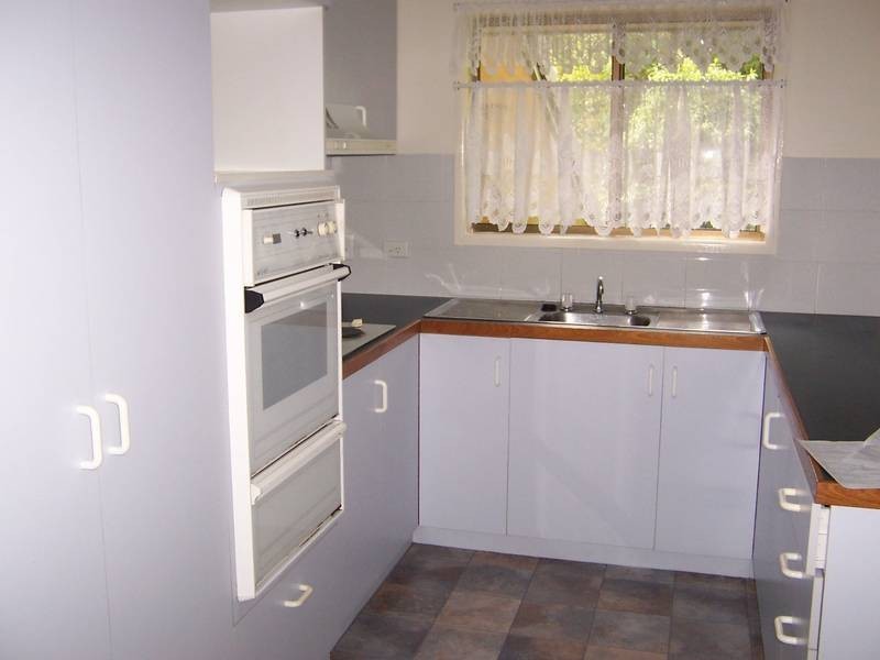 1/4A Berkely Street, Sadliers Crossing QLD 4305