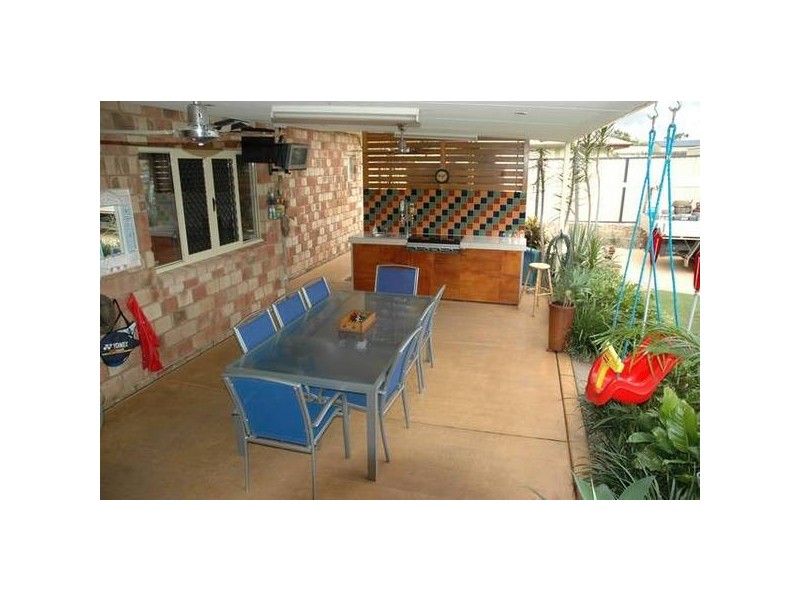 Flinders View QLD 4305