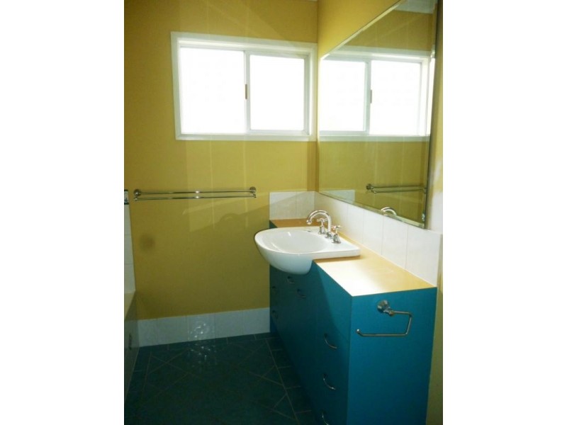 14 Lance Drive, Flinders View QLD 4305