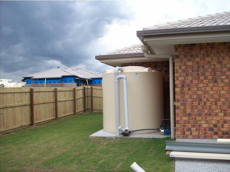 2 Rhiannon Drive, Flinders View QLD 4305