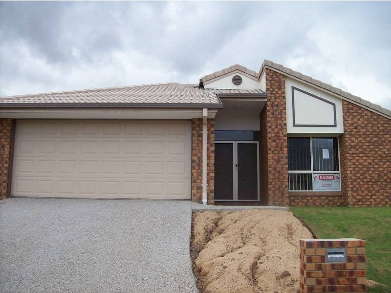 2 Rhiannon Drive, Flinders View QLD 4305