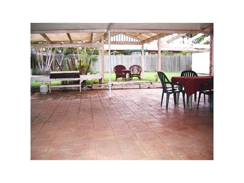 34 Julie Street, Crestmead QLD 4132