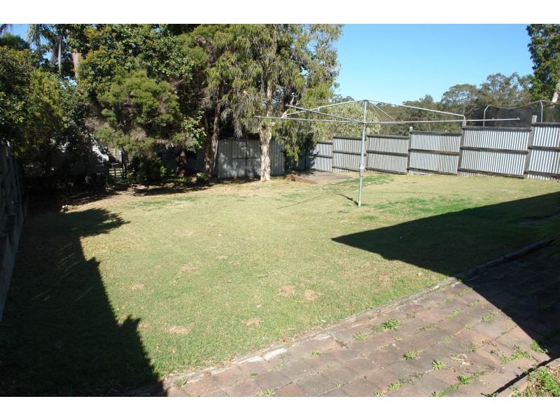 77 Cranes Road, North Ipswich QLD 4305