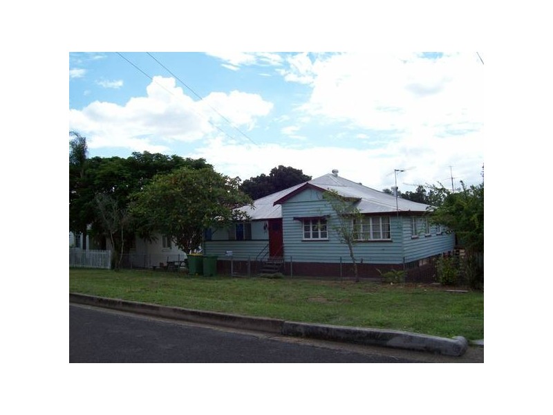 34 Canning Street,, North Ipswich QLD 4305