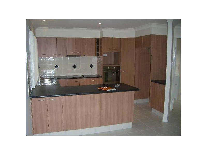 60-65 Honeyeater Place, Lowood QLD 4311