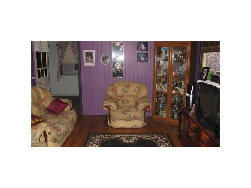 17A RAILWAY STREET, Booval QLD 4304