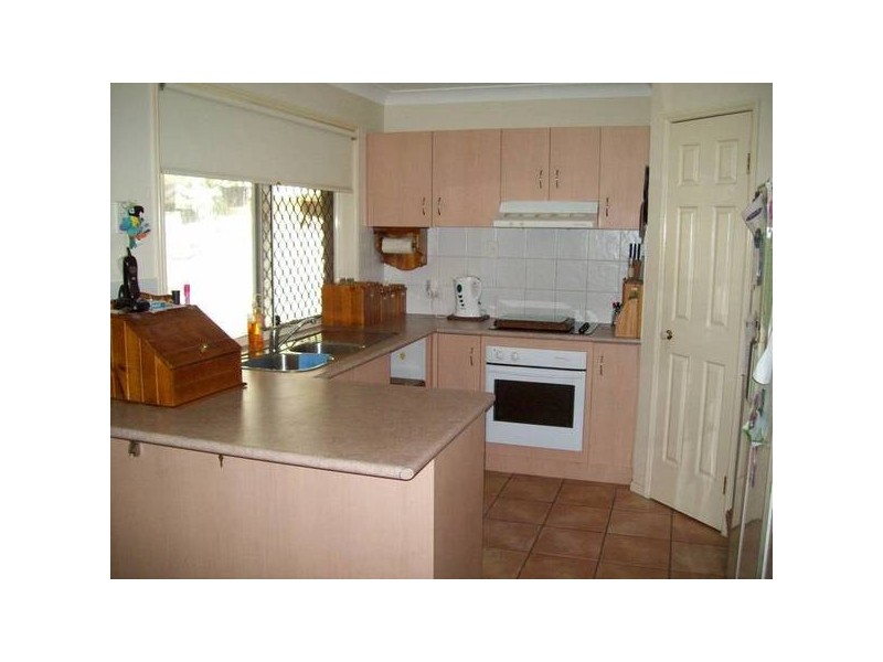 Flinders View QLD 4305