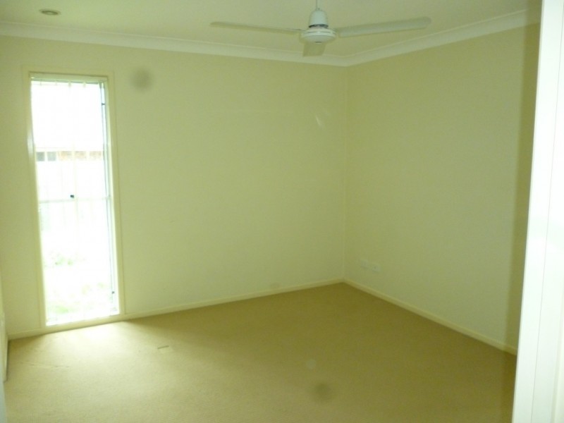 4 Rhiannon Drive, Flinders View QLD 4305