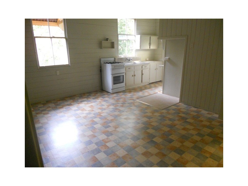 1/2 Hancock Street, Ipswich QLD 4305