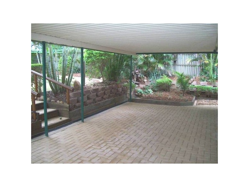 Flinders View QLD 4305