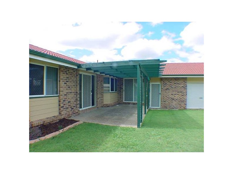 11 Mark Court, Raceview QLD 4305