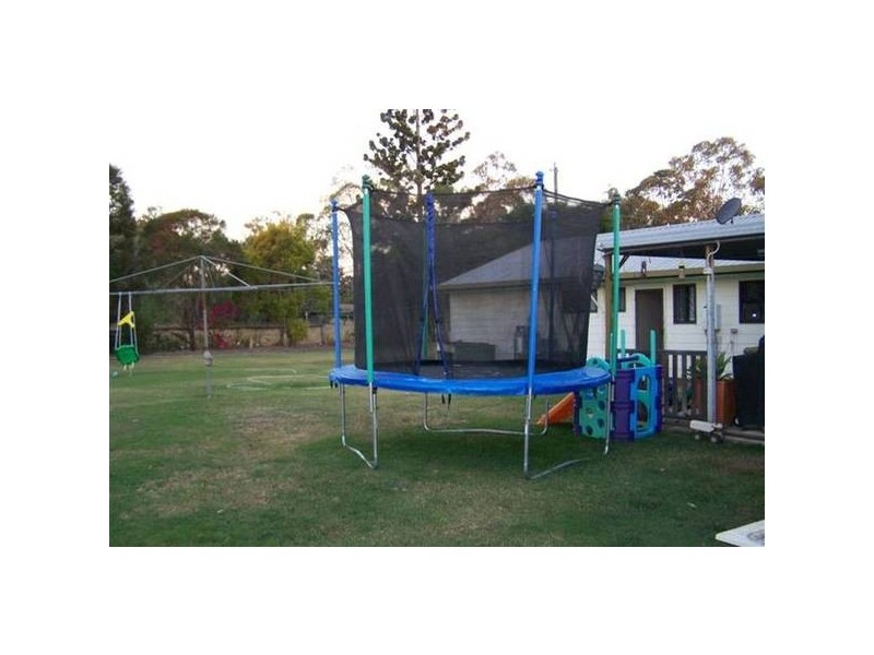 Walloon QLD 4306