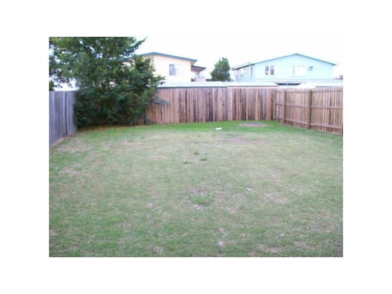 North Booval QLD 4304