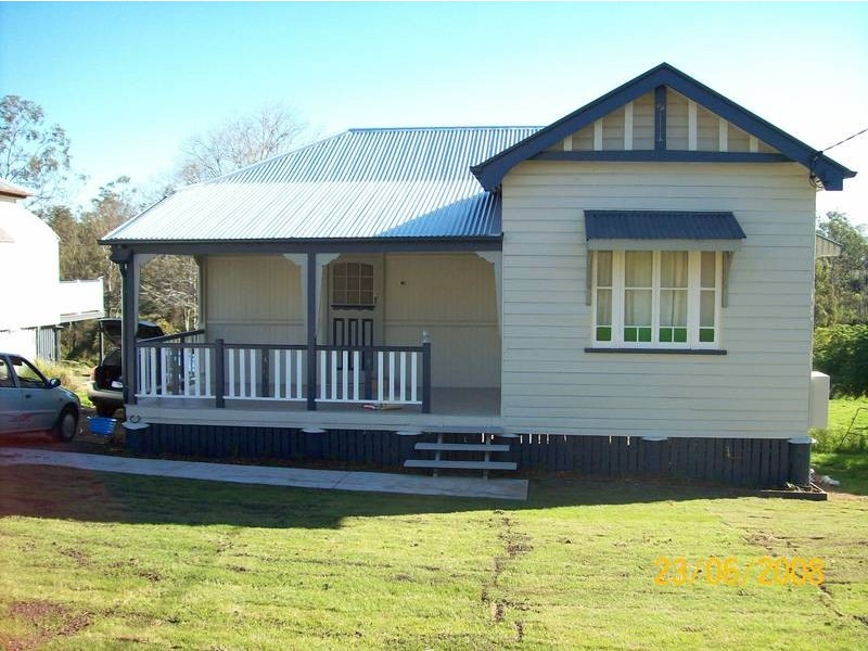 14 Campbell Street, Woodend QLD 4305