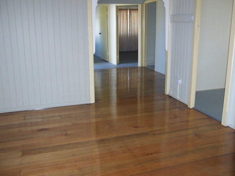 14 Campbell Street, Woodend QLD 4305