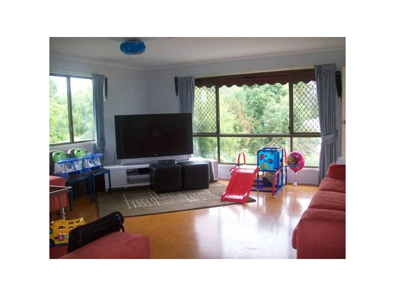 North Booval QLD 4304