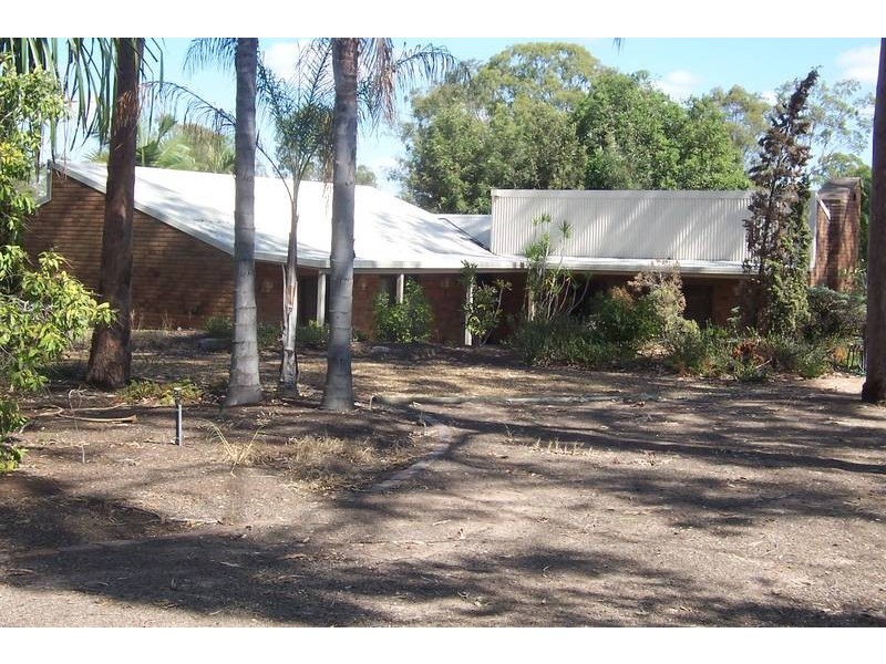 Yamanto QLD 4305