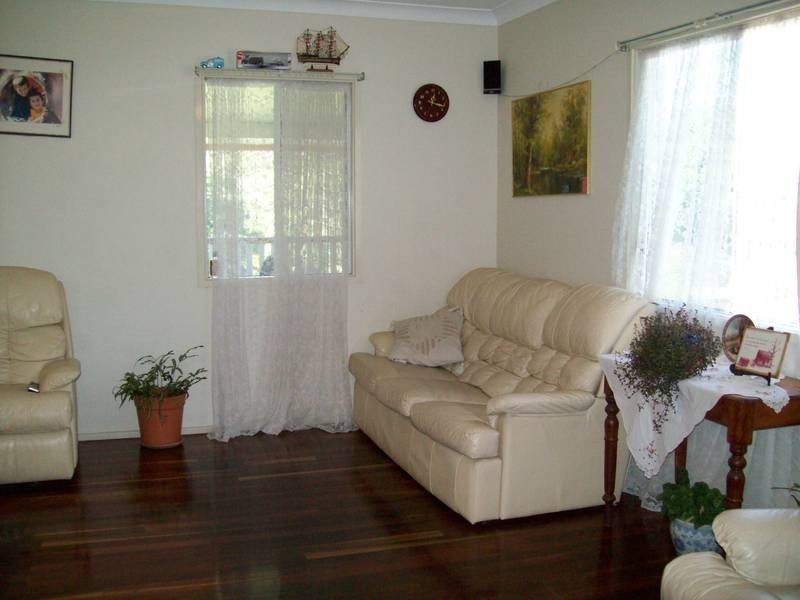 57 Grenadier Circuit, Ebbw Vale QLD 4304