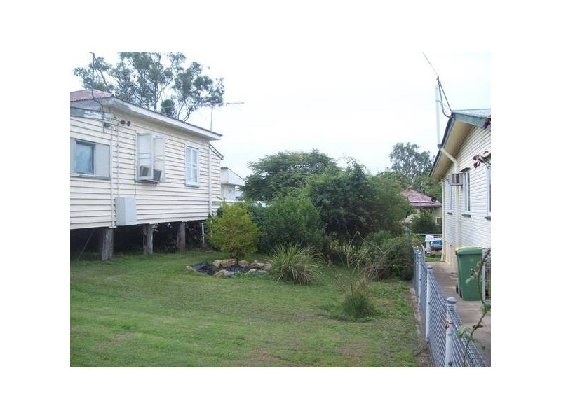 16 Balaclava Street, Churchill QLD 4305