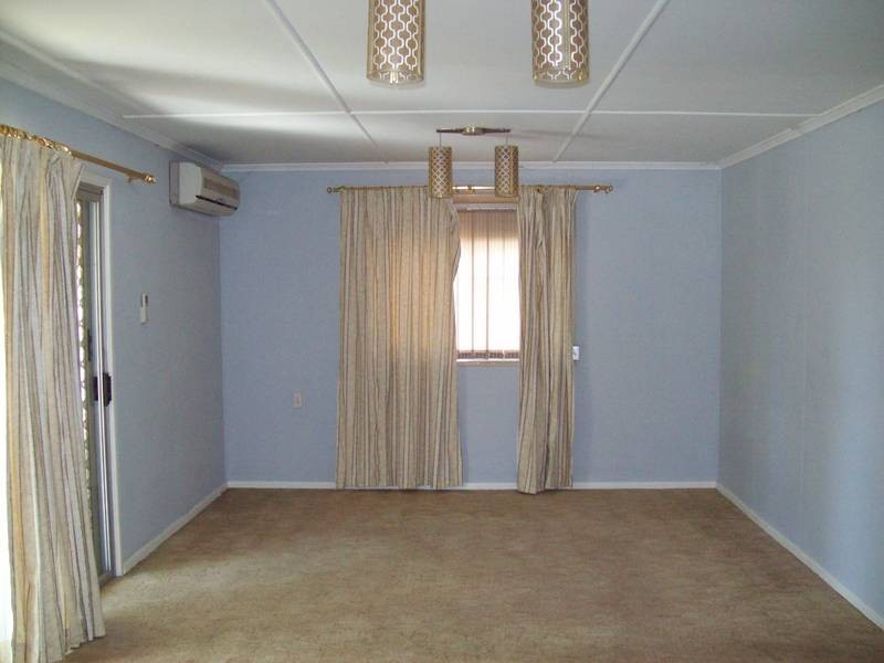 19 Sydney Street, Brassall QLD 4305