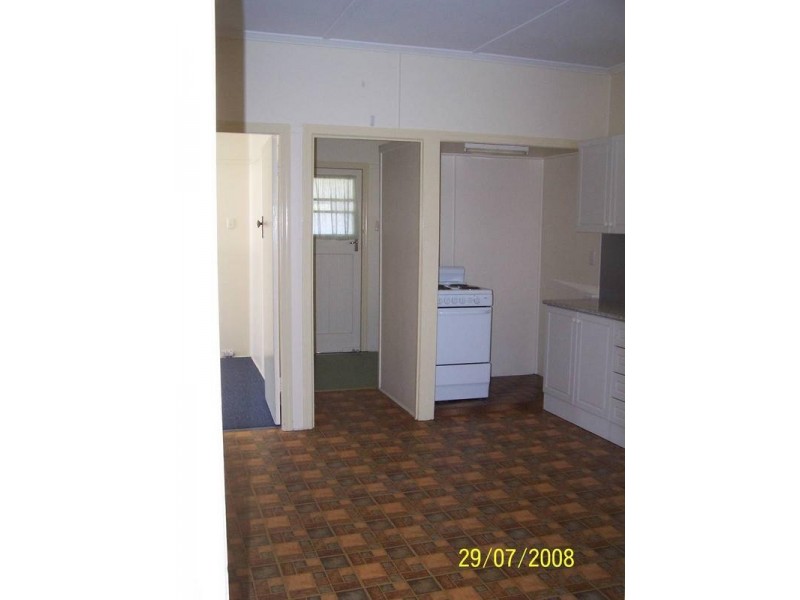 16 Harold Street, Bundamba QLD 4304