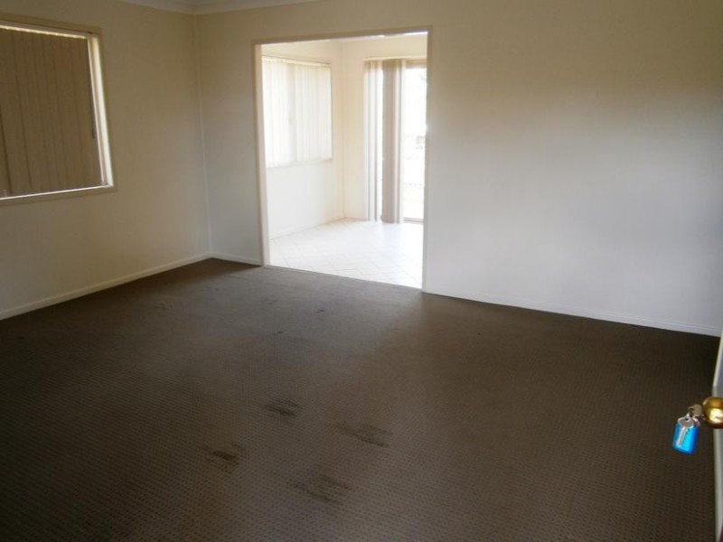 7 McLeod Street, Basin Pocket QLD 4305