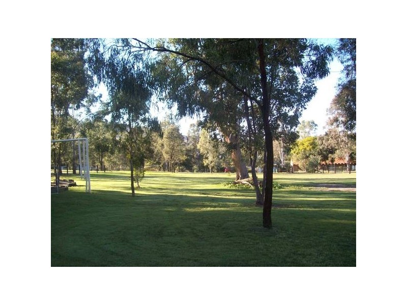 76 Poole Road, Fernvale QLD 4306