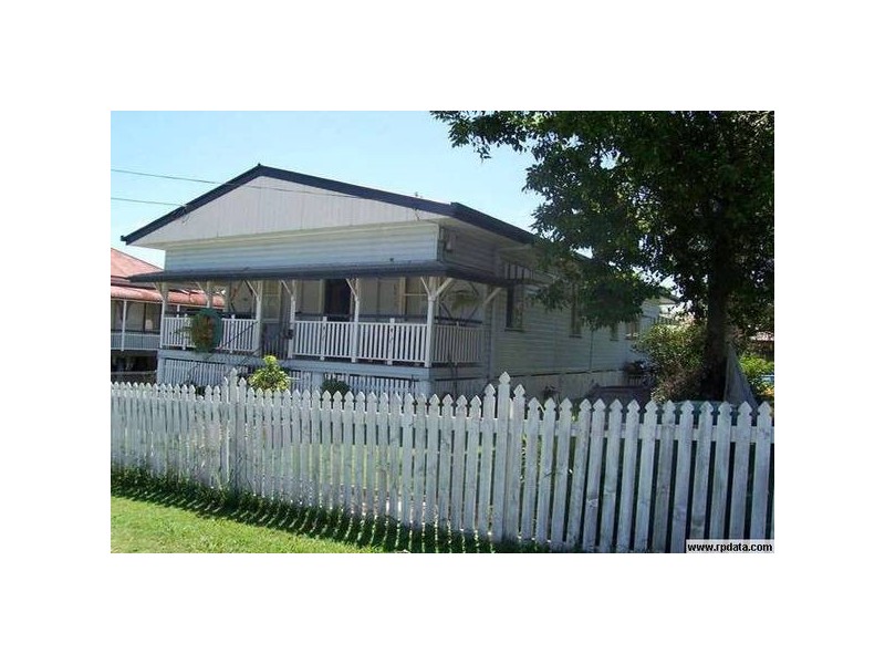 Blackstone QLD 4304