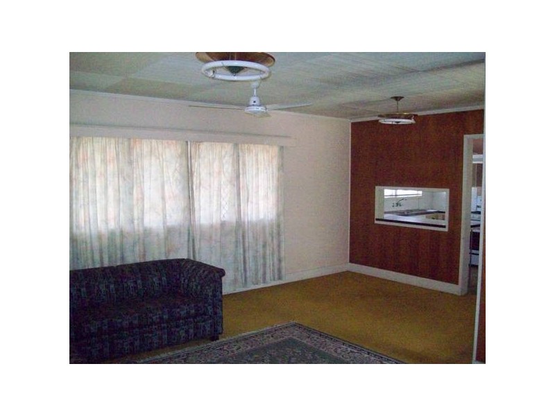 North Booval QLD 4304