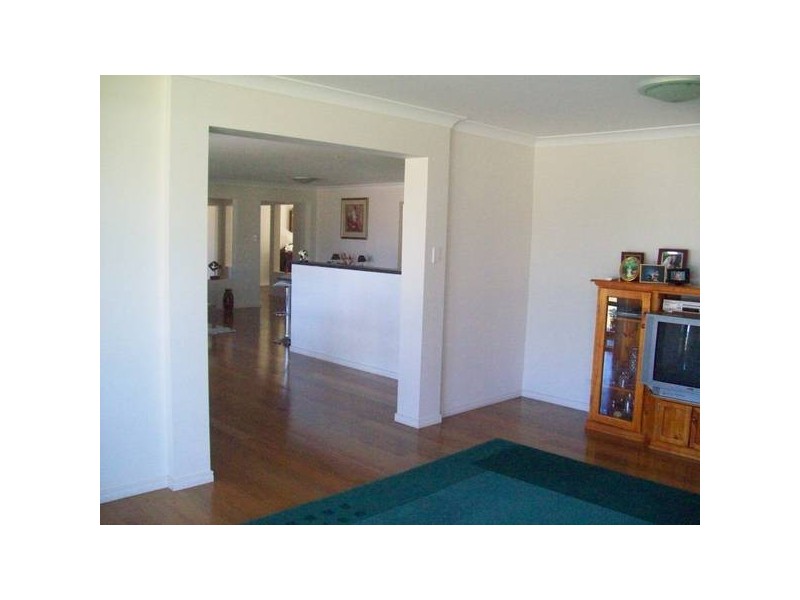 Thagoona QLD 4306