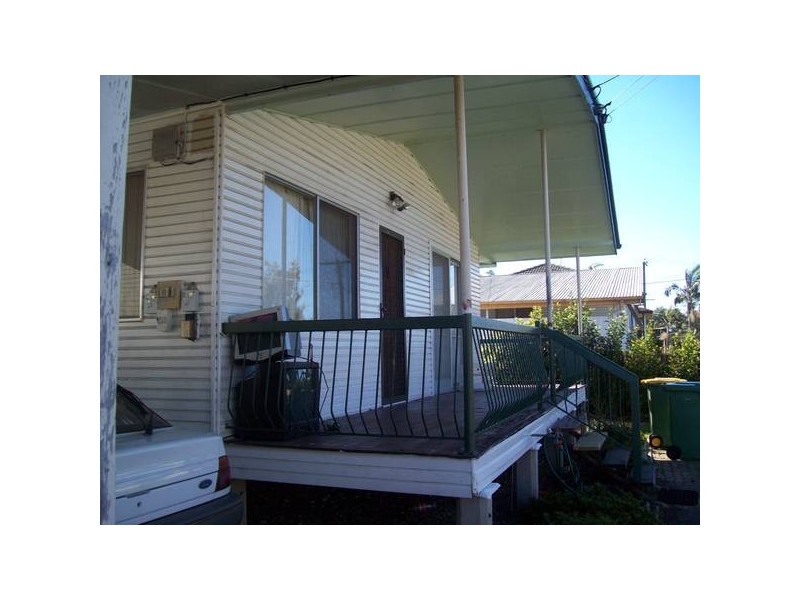 40 Logan Street, North Booval QLD 4304