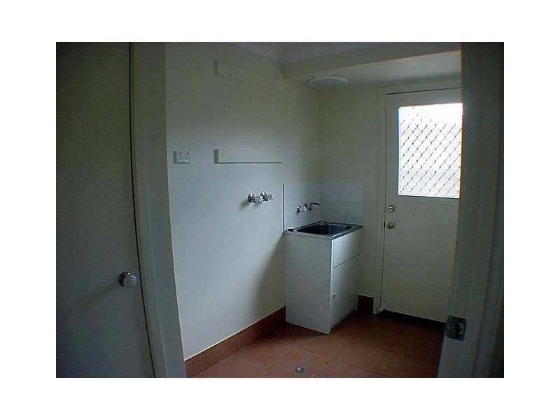Flinders View QLD 4305