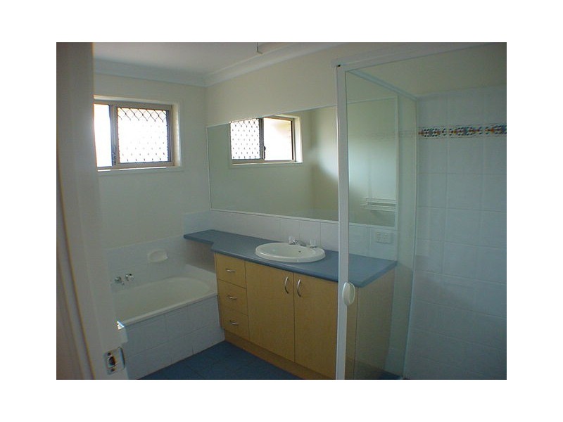 Flinders View QLD 4305