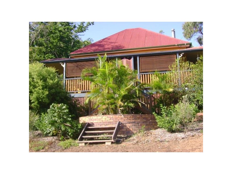 13 Liverpool Street, North Ipswich QLD 4305