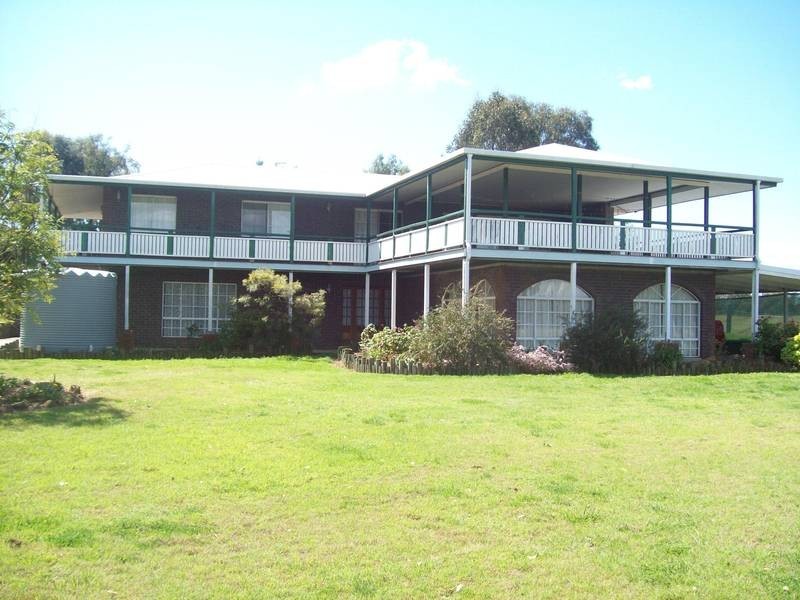 Walloon QLD 4306