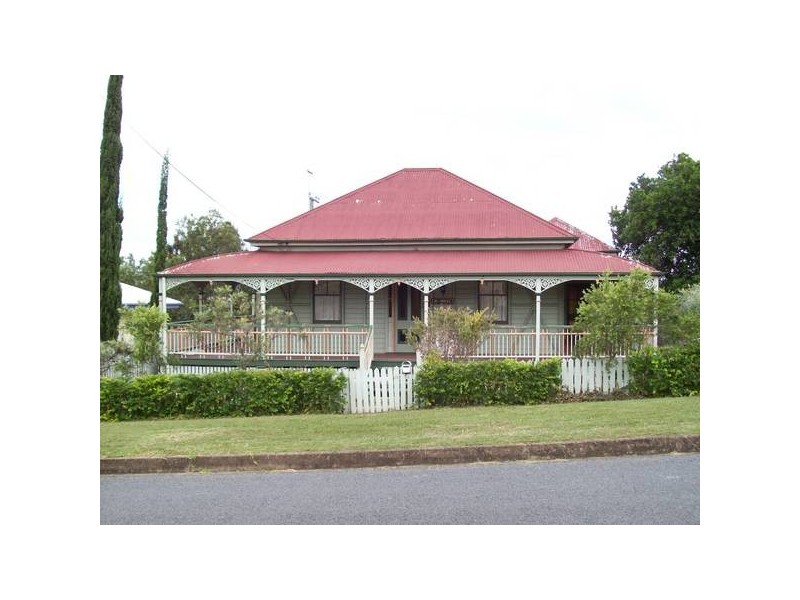 20 McLean Street, North Ipswich QLD 4305