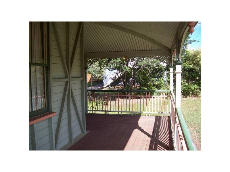 20 McLean Street, North Ipswich QLD 4305