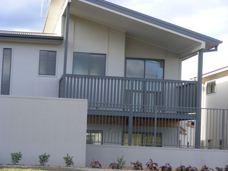 73/40-56 Gledson Street, Azzura Village, North Booval QLD 4304