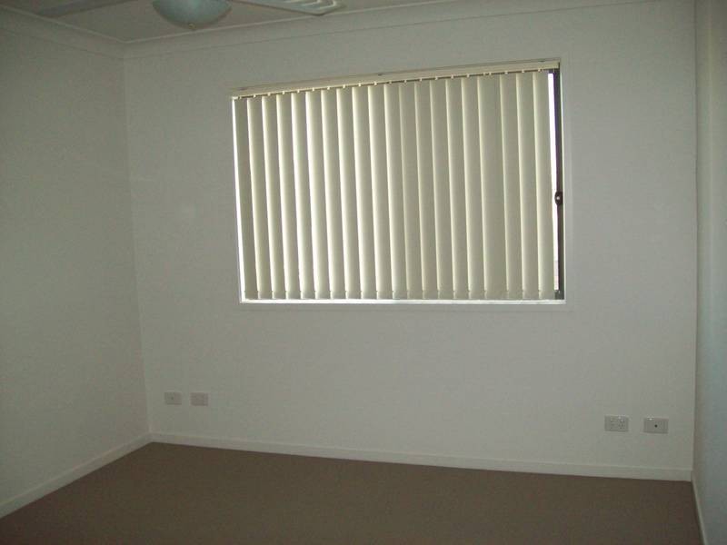 73/40-56 Gledson Street, Azzura Village, North Booval QLD 4304