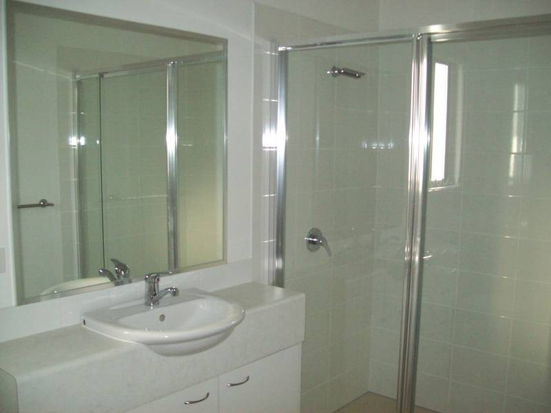 73/40-56 Gledson Street, Azzura Village, North Booval QLD 4304