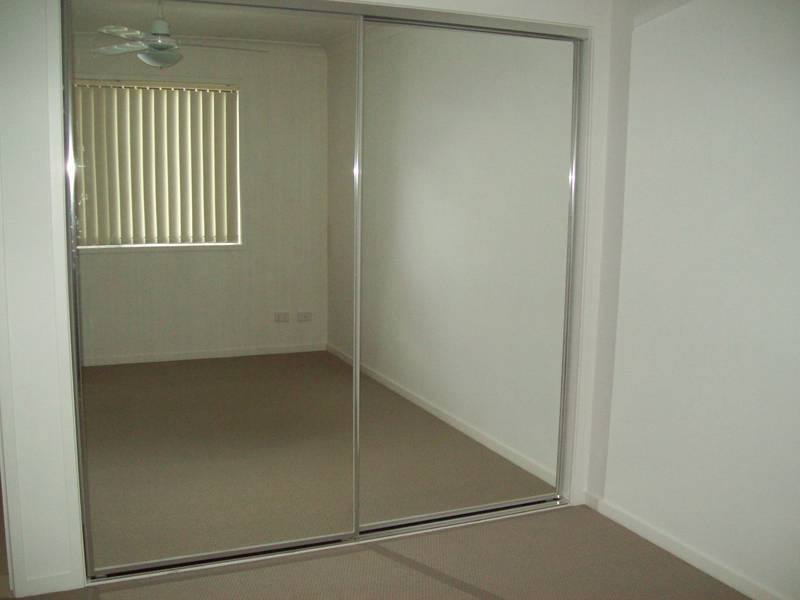 73/40-56 Gledson Street, Azzura Village, North Booval QLD 4304