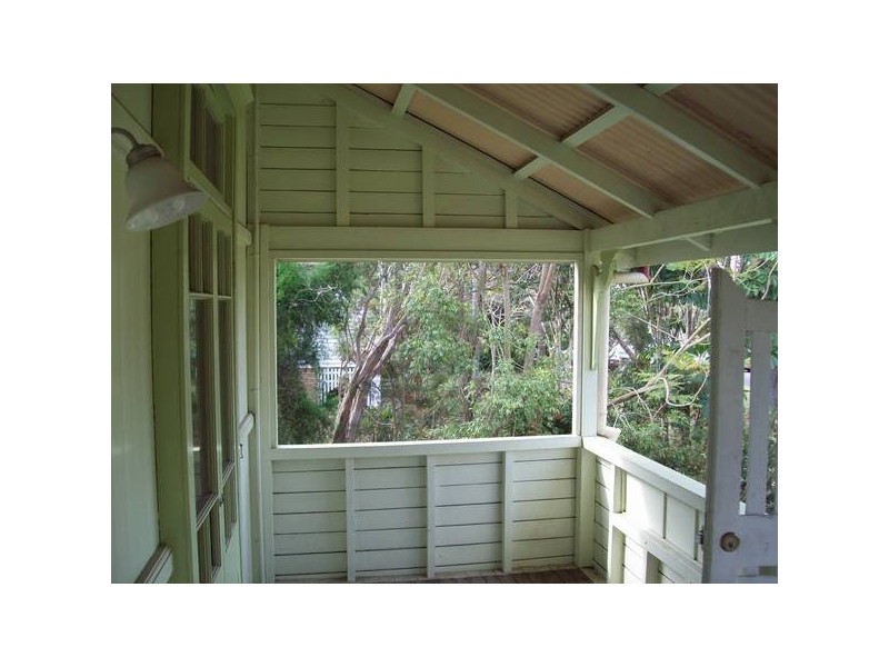 10 Station Road, Riverview QLD 4303