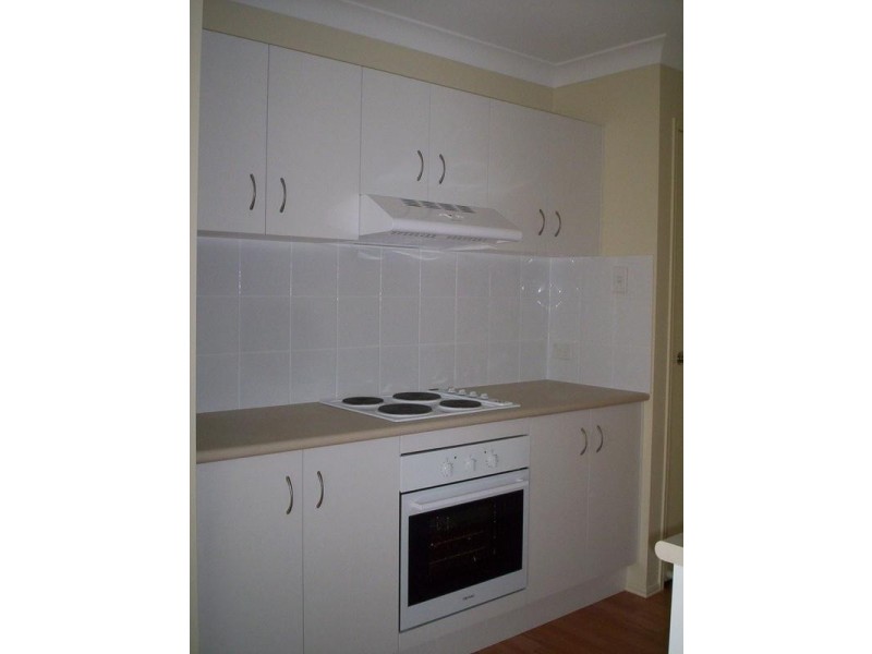 4 Tea Tree Place, Raceview QLD 4305