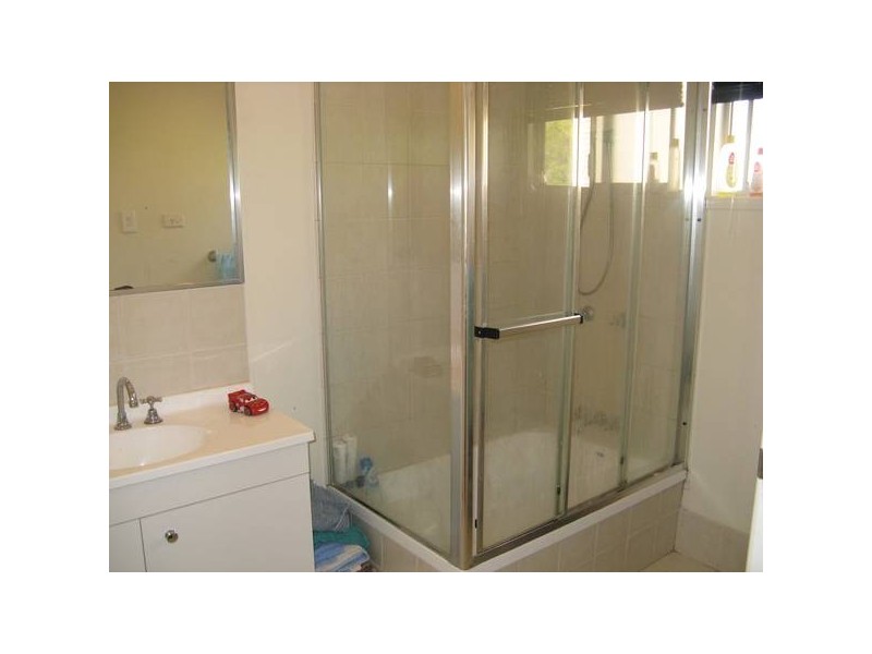 2 Cleary, Bundamba QLD 4304
