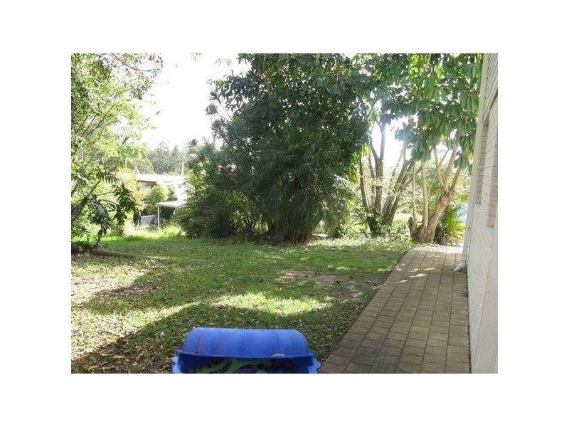 2 Cleary, Bundamba QLD 4304