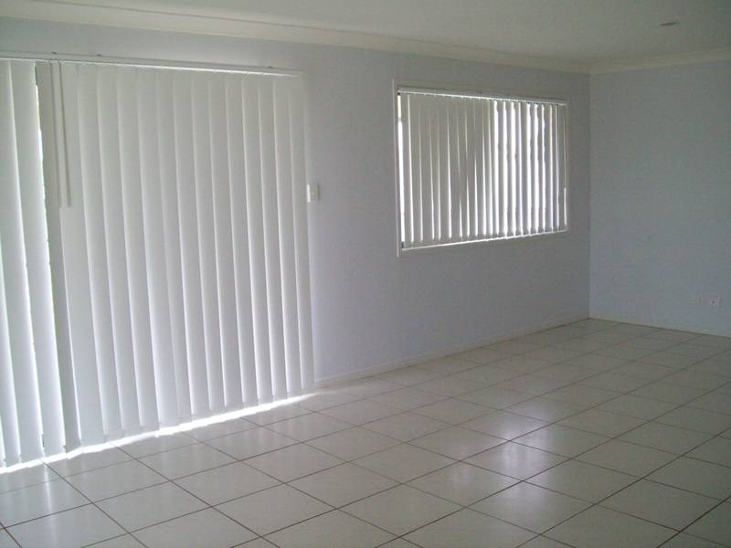 Flinders View QLD 4305