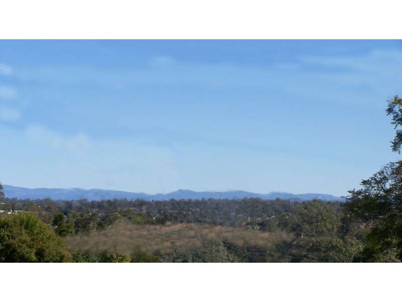 83 CHALK ST, Wulkuraka QLD 4305
